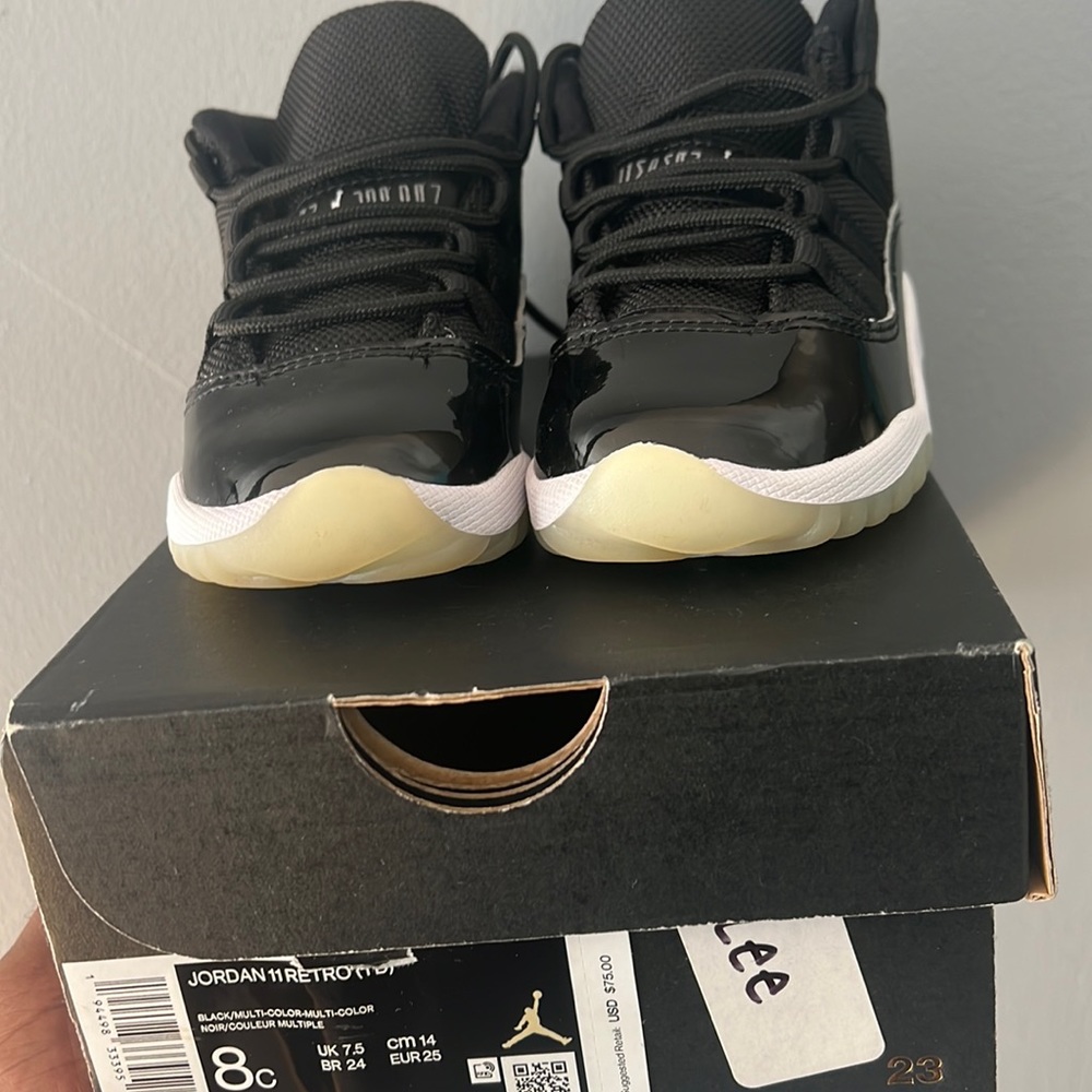 Jordan 11 retro brand new black size 8c